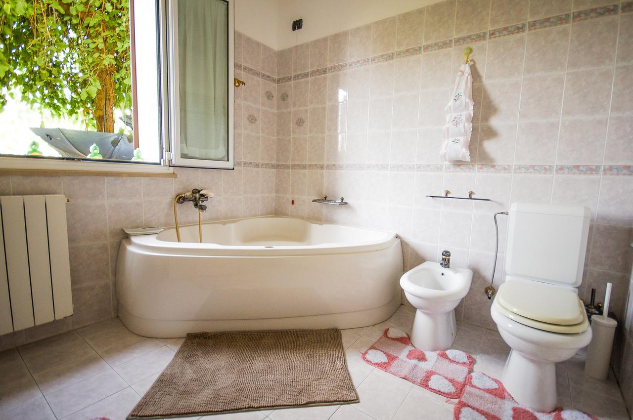 Beb Brusce' Franco E Tina Bed & Breakfast Ragusa Exterior photo